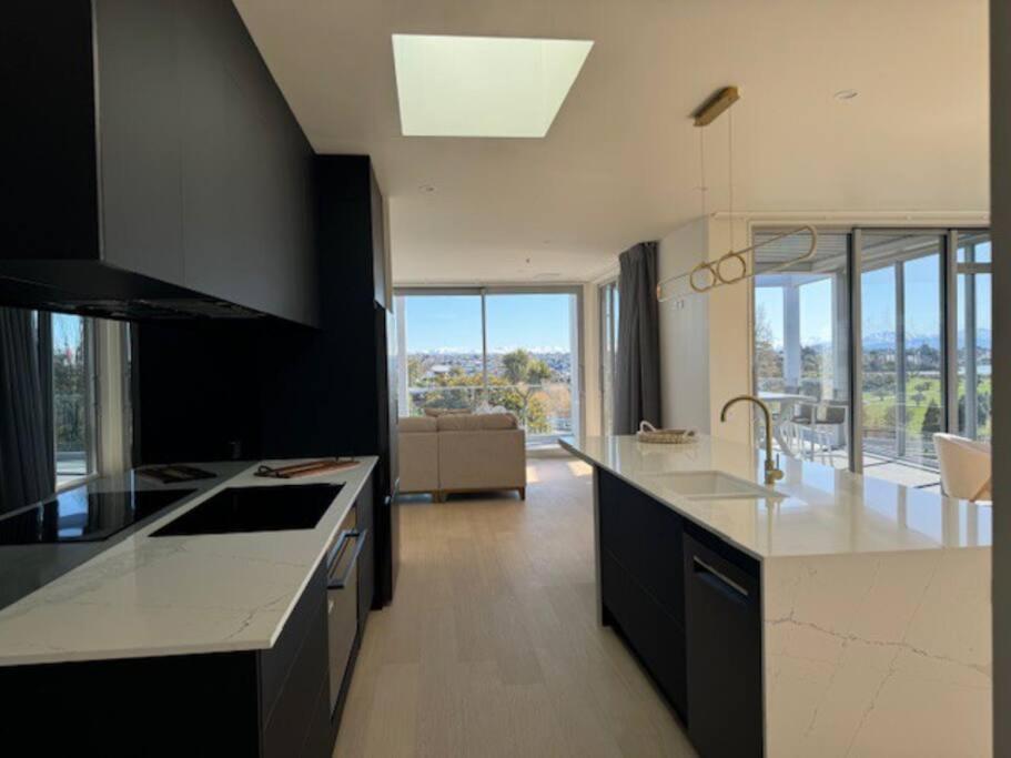 Apartamento Location And Luxury In Timaru Exterior foto