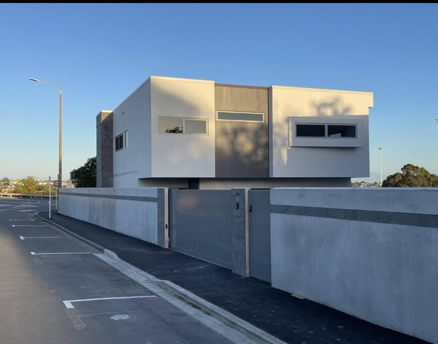 Apartamento Location And Luxury In Timaru Exterior foto