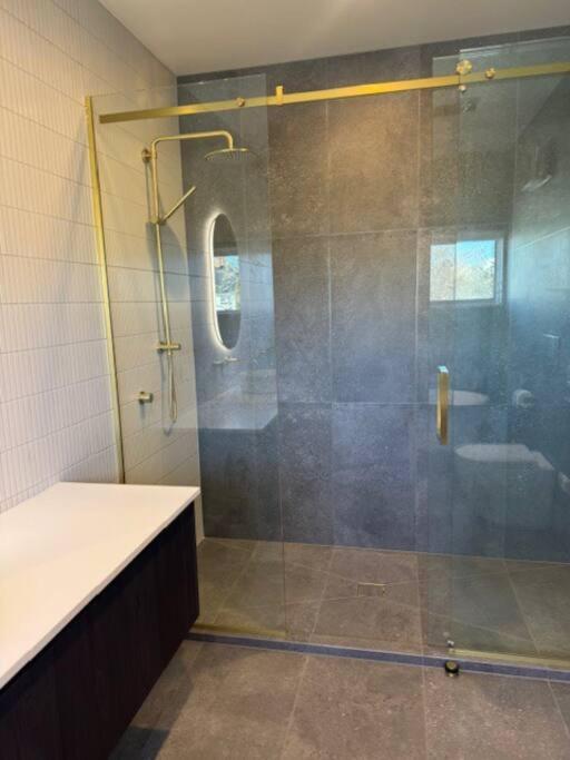 Apartamento Location And Luxury In Timaru Exterior foto